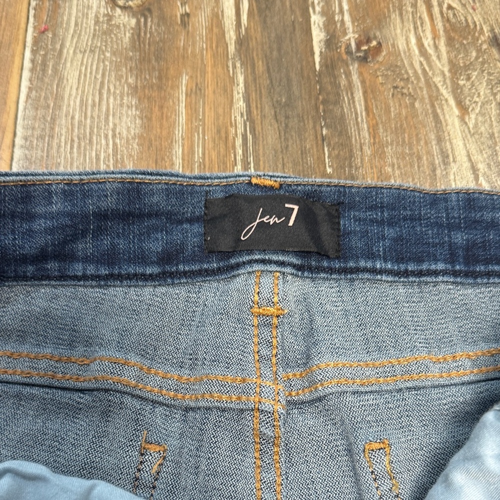 7 For All Mankind Dark Blue Distressed Jean Shorts - Picture 2 of 3